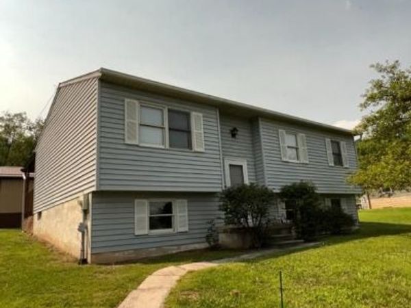 101 FAIR HAVEN STREET, RIDGELEY, WV 26753