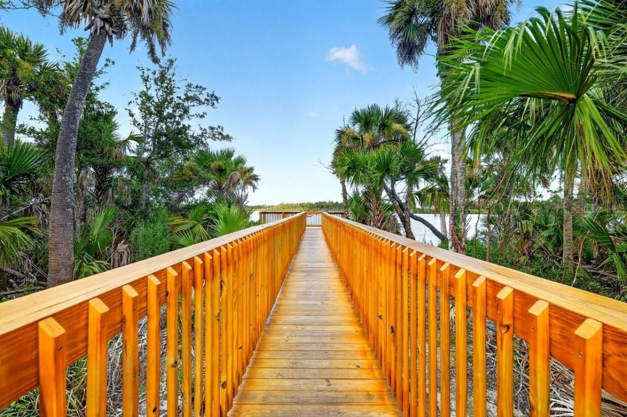 365 River Front Way , Edgewater, FL 32141 Photo