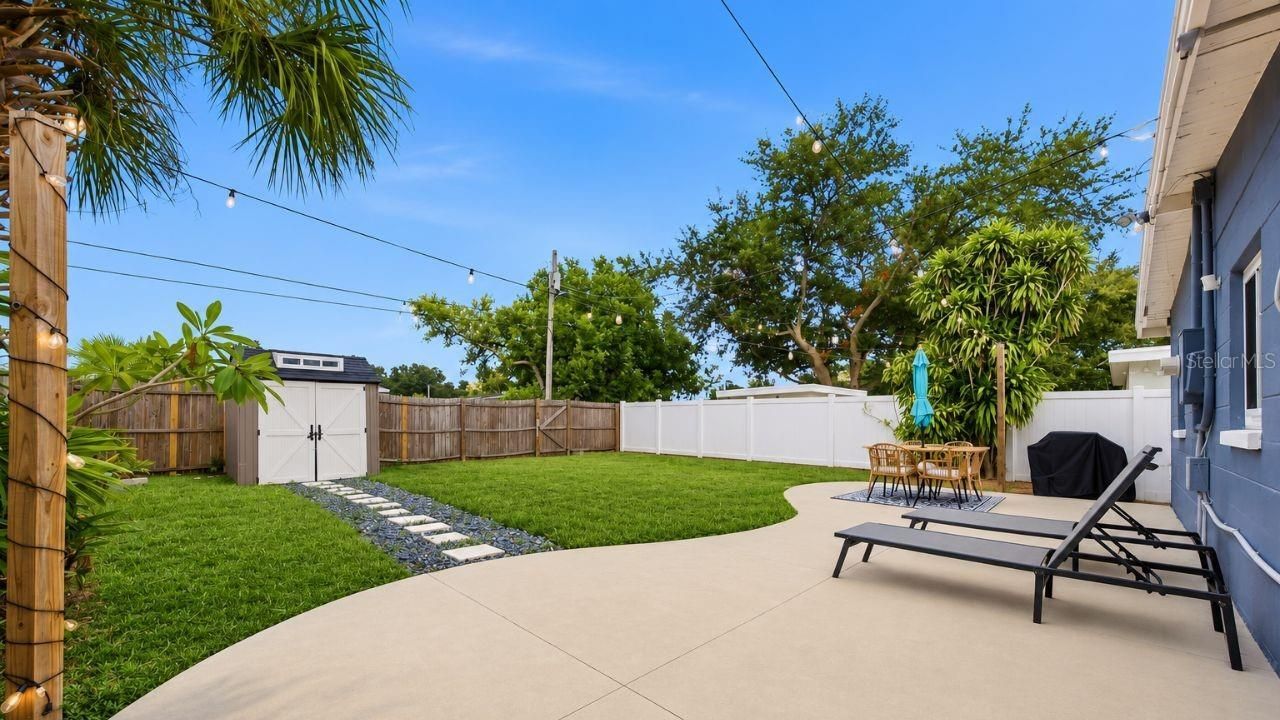 664 Gray Street S, Saint Petersburg, FL 33707 Photo