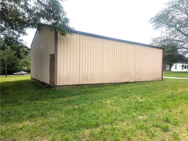 5715 Greer Road SE, Uhrichsville, OH 44683 Photo 5