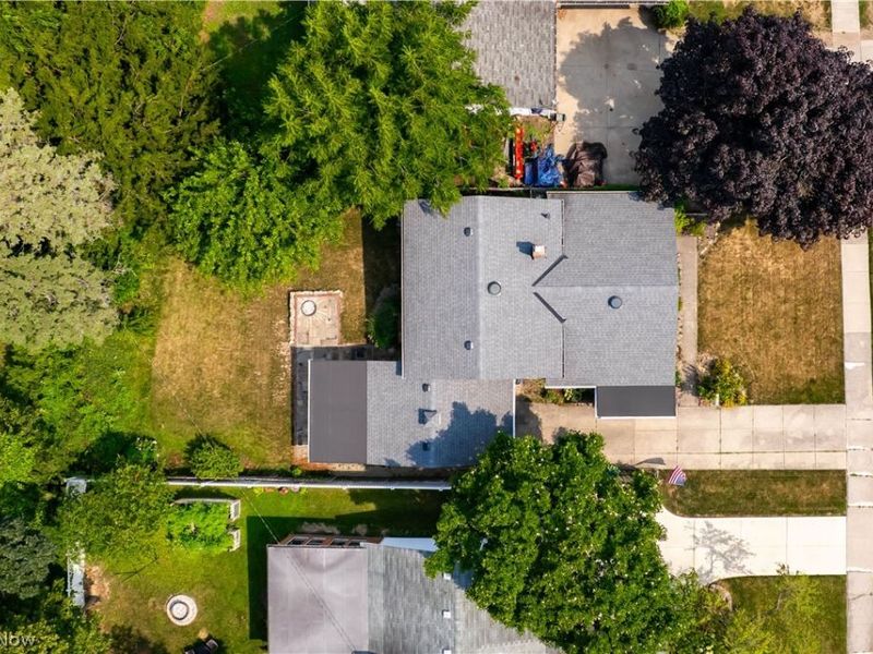 4402 Valleyside Road, Cleveland, OH 44135 Photo 2