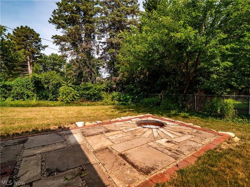 4402 Valleyside Road, Cleveland, OH 44135 Photo 26