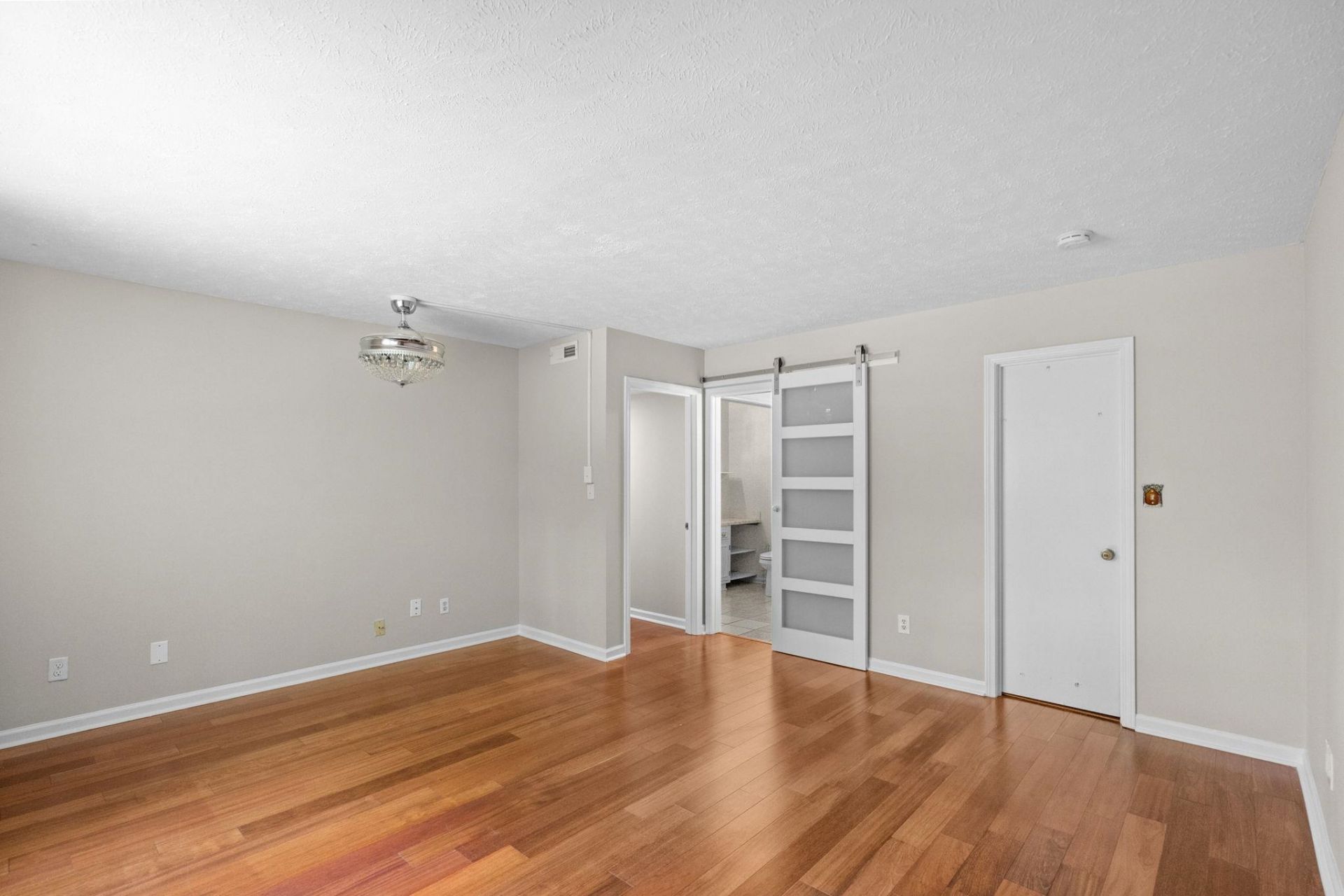 1710 Crooked Pine Dr.  Photo 26
