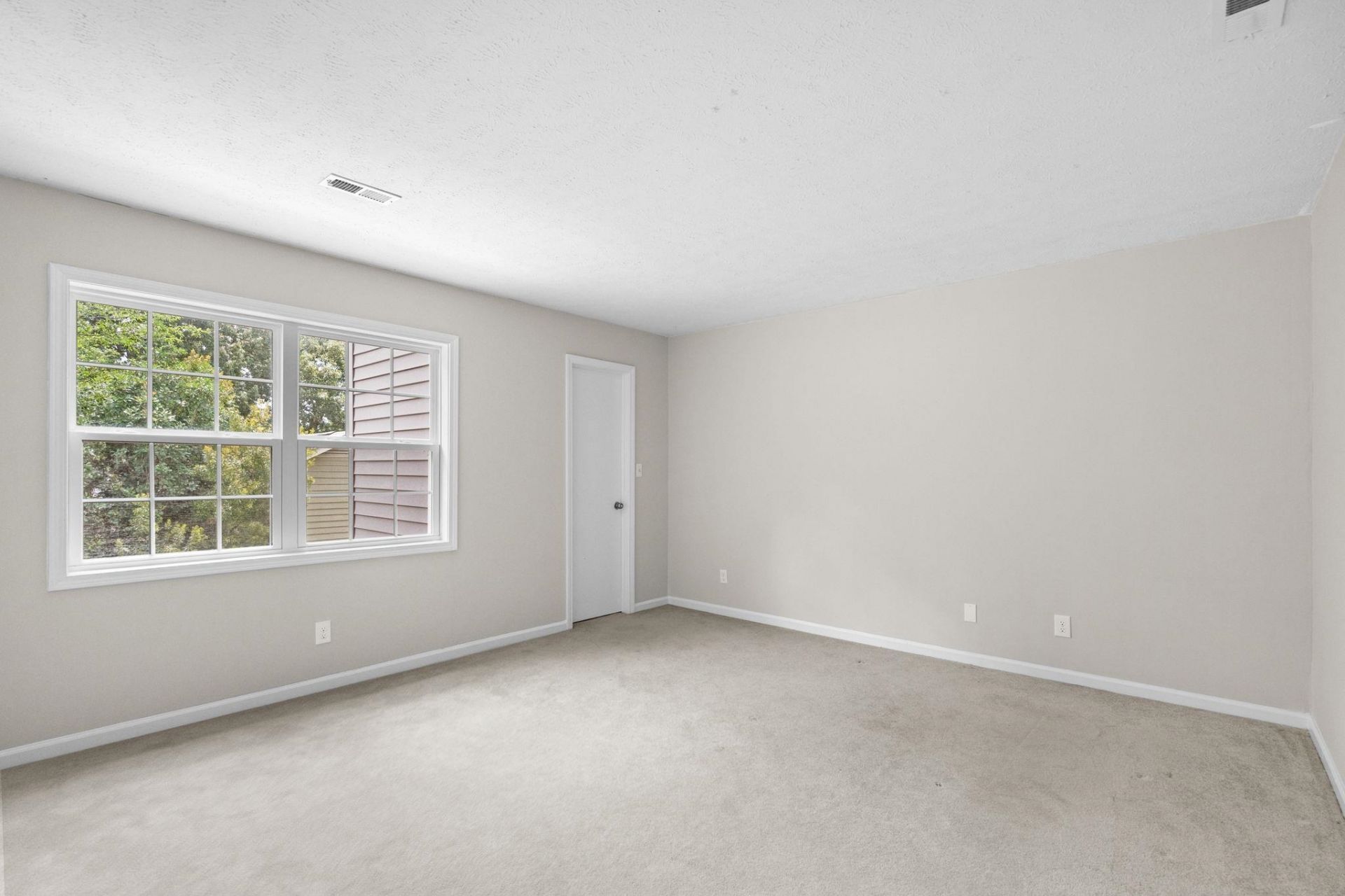 1710 Crooked Pine Dr.  Photo 36