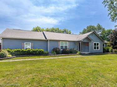 4710 Desert Bridge Court, Highland Twp, MI 48356