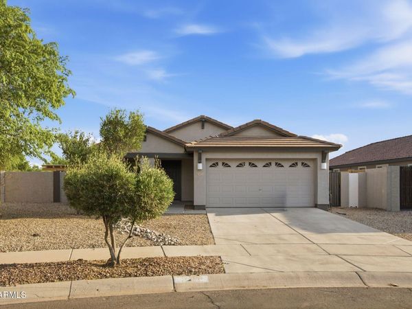 3473 E CRESCENT Way, Gilbert, AZ 85298