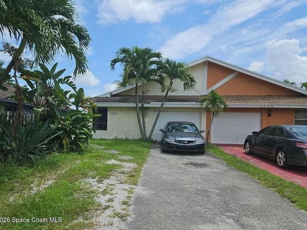1313 SW 75th Avenue , North Lauderdale, FL 33068
