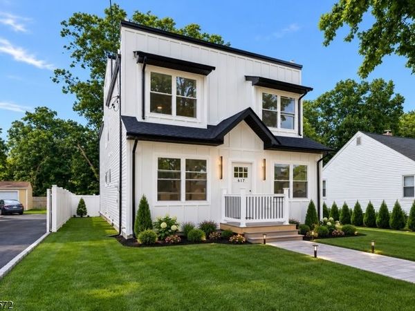 617 Fairview Ave, Piscataway, NJ 08854