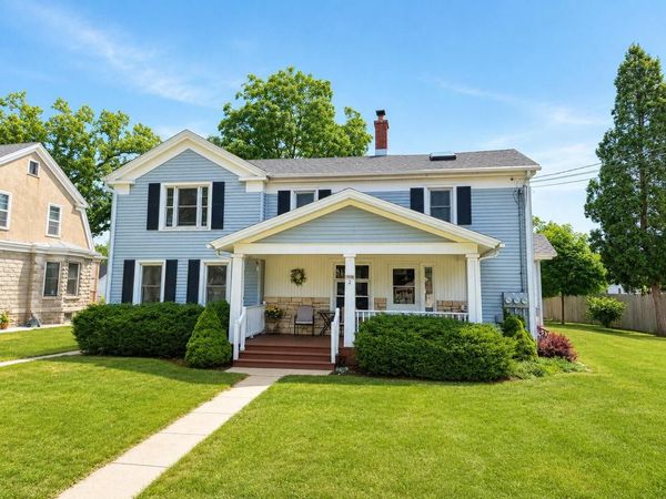 1946 Division STREET, East Troy, WI 53120