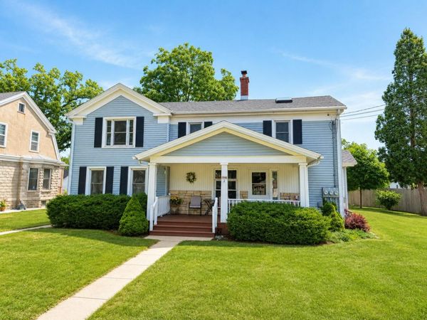 1946 Division St, East Troy, WI 53120