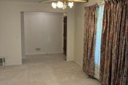 3012 Limerock Lane photo 4