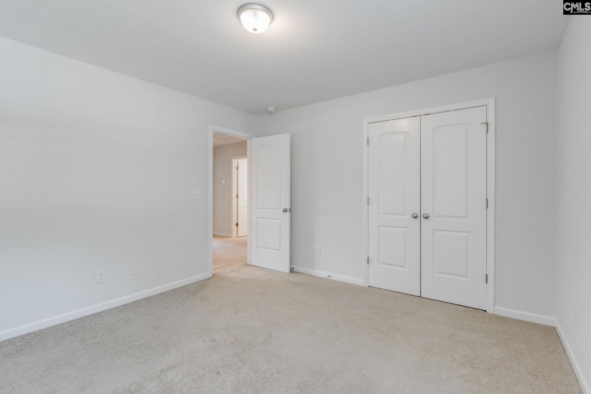 377 Glen Dornoch Way  Photo 27