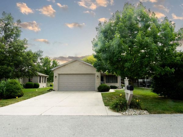 1412 Hutchins Drive, Kokomo, IN 46901