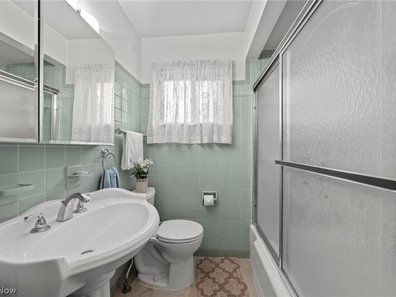 20707 Hilliard Boulevard, Rocky River, OH 44116 Photo 21