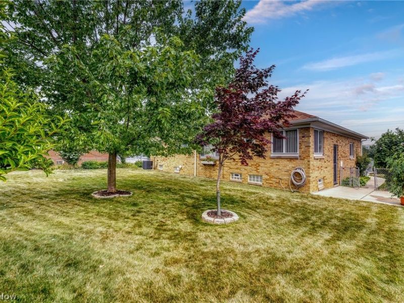 20707 Hilliard Boulevard, Rocky River, OH 44116 Photo 37