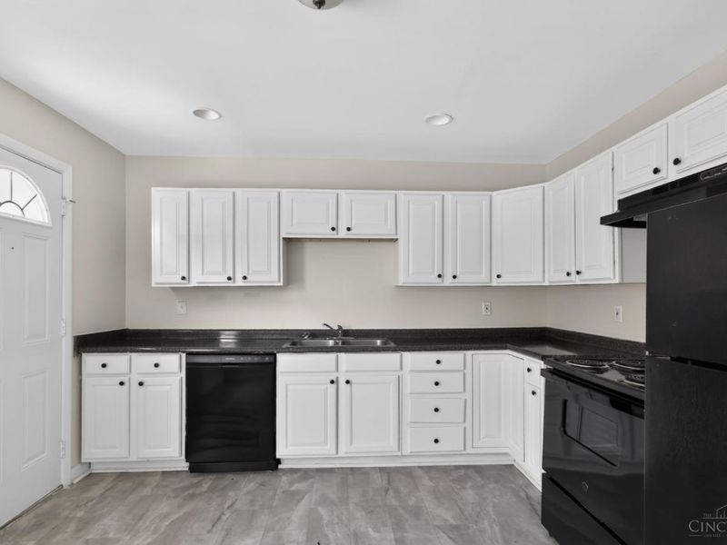 3298 Niagara Street, Colerain Township, OH 45251 Photo 7