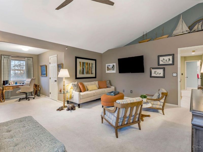 8067 Hunters Ridge Drive, West Chester, OH 45069 Photo 43