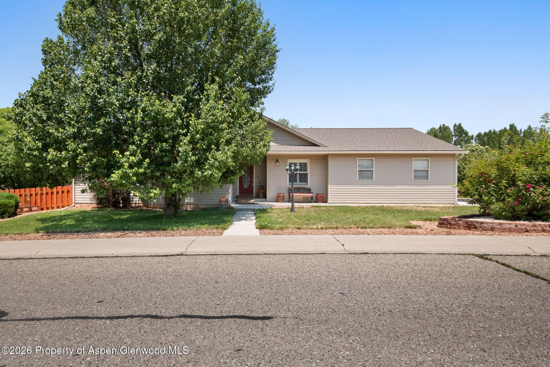 1425 Graham Court, Rifle, CO 81650 Main Photo