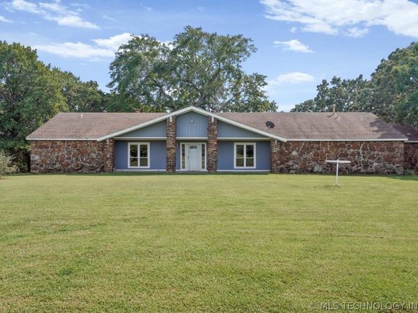 27208 E 41st Street S, Broken Arrow, OK 74014