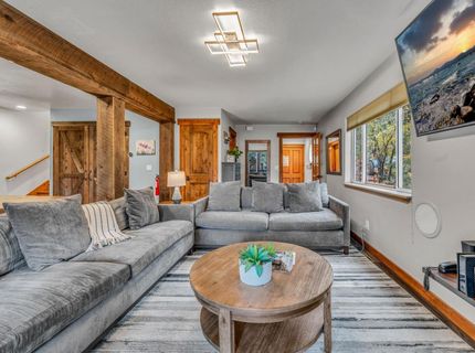 705 Beaver St, Kings Beach, CA 96143 Photo