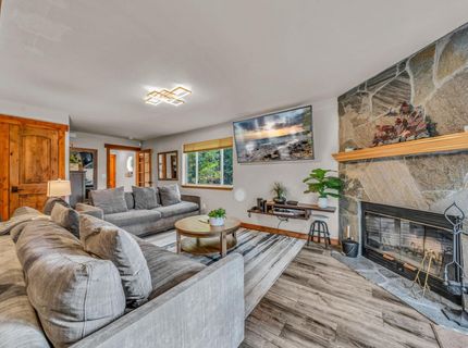 705 Beaver St, Kings Beach, CA 96143 Photo
