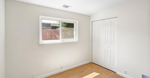 8717 Lorna Ct, Elk Grove, CA 95624 Photo