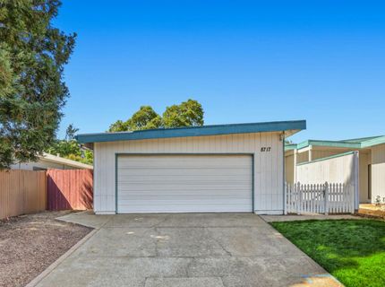 8717 Lorna Ct, Elk Grove, CA 95624 Photo