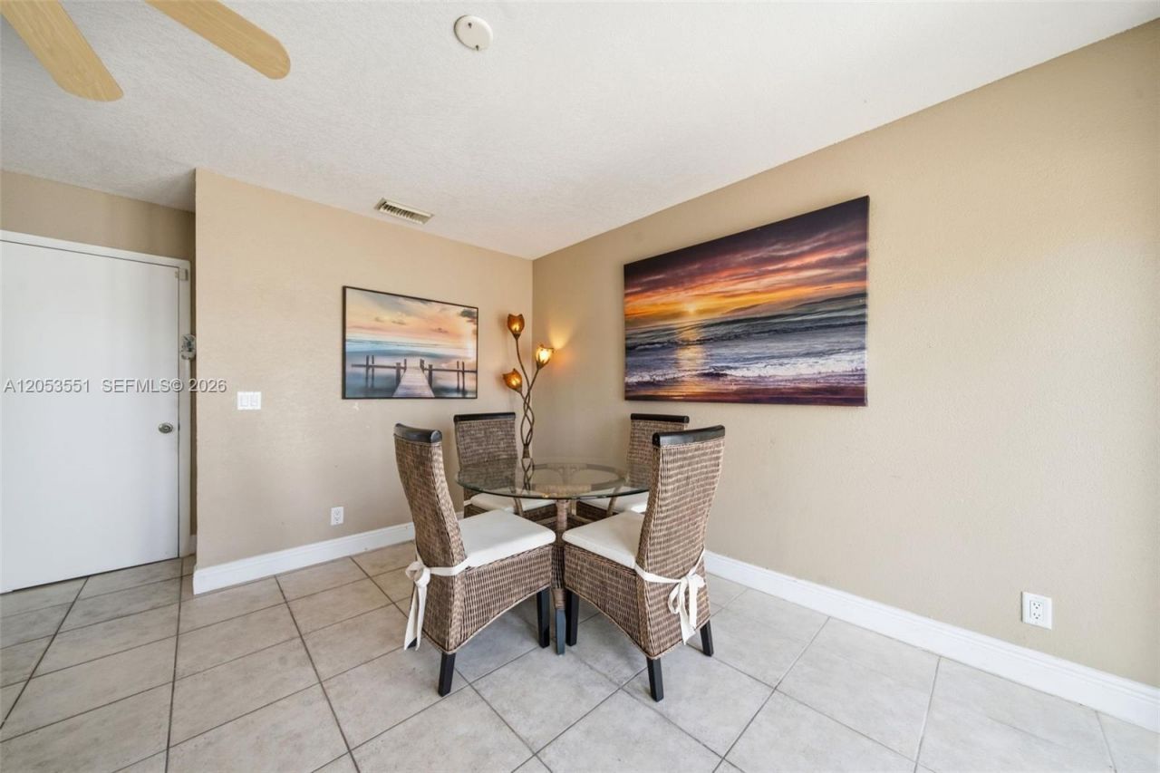 6633 Bayfront Dr , Margate, FL 33063 Photo