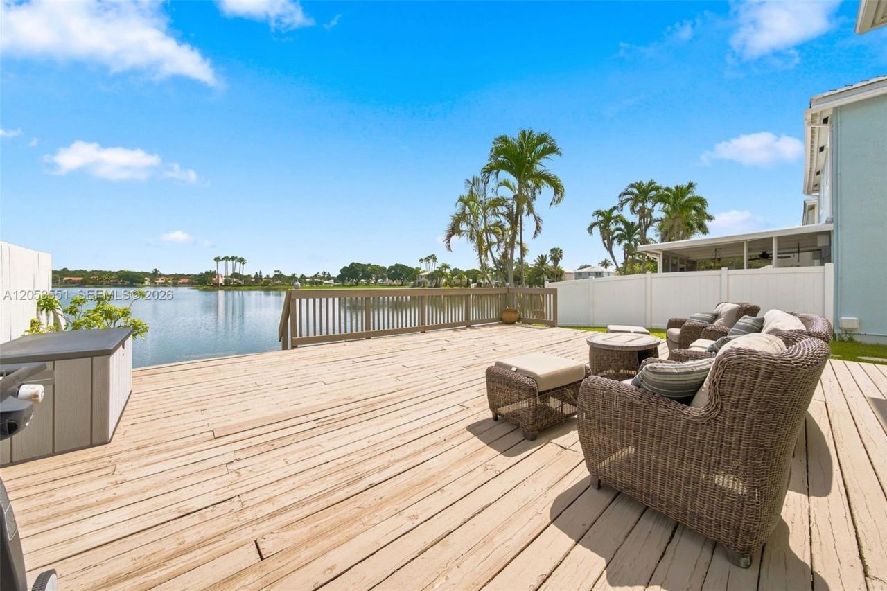 6633 Bayfront Dr , Margate, FL 33063 Photo
