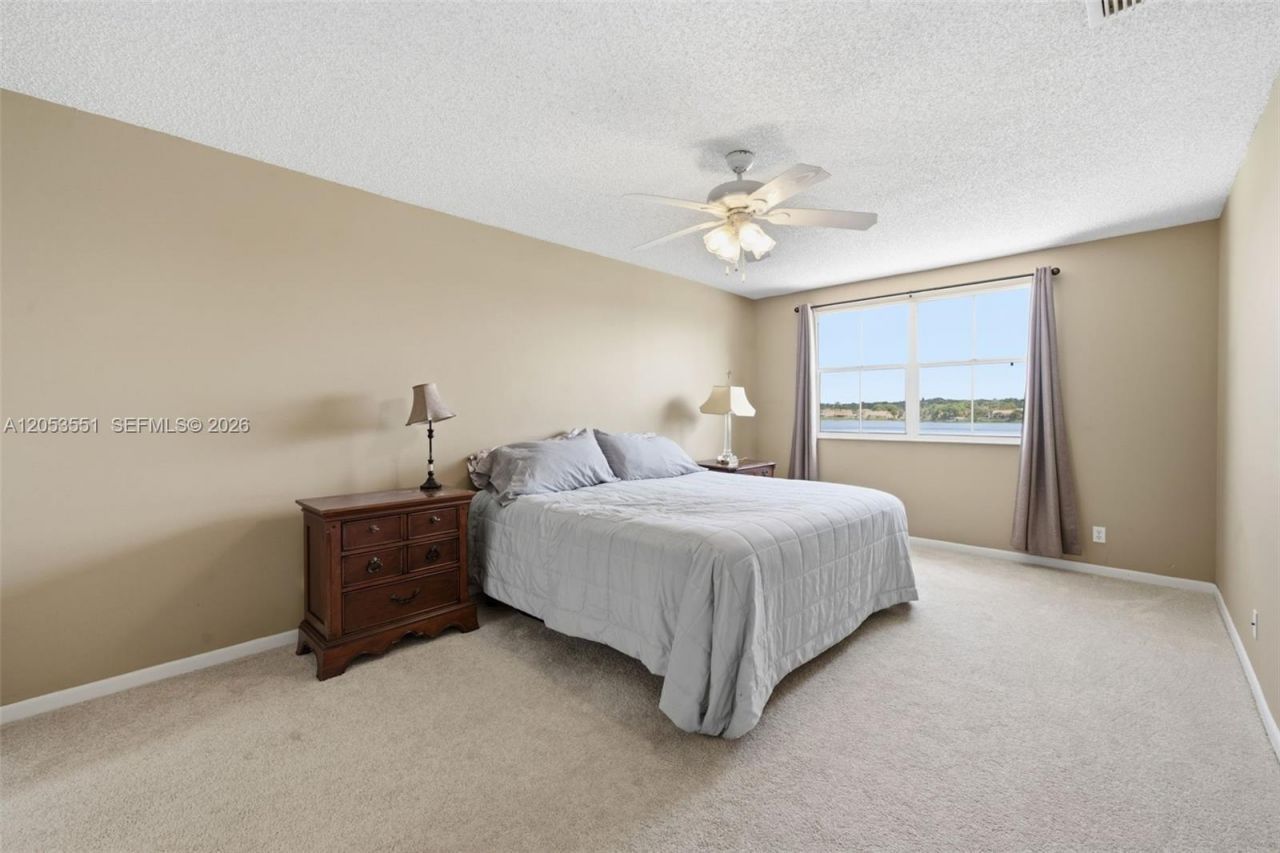 6633 Bayfront Dr , Margate, FL 33063 Photo