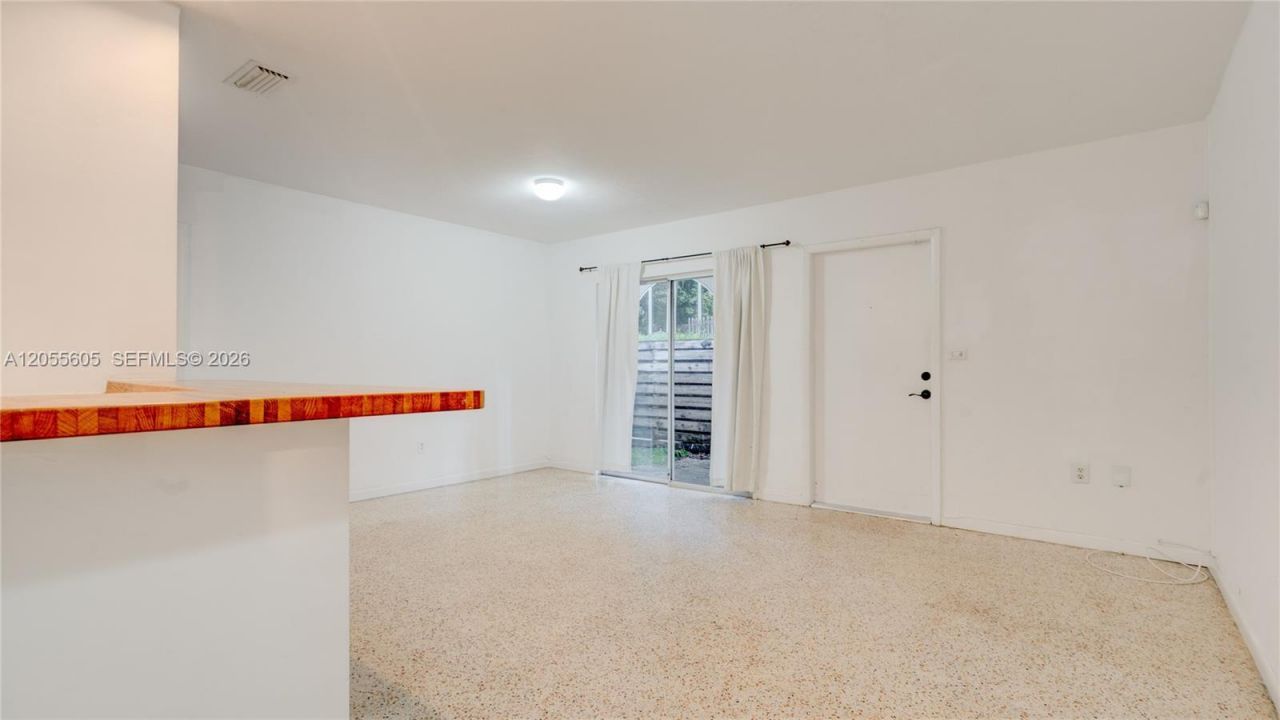 3036 Center St, Miami, FL 33133 Photo