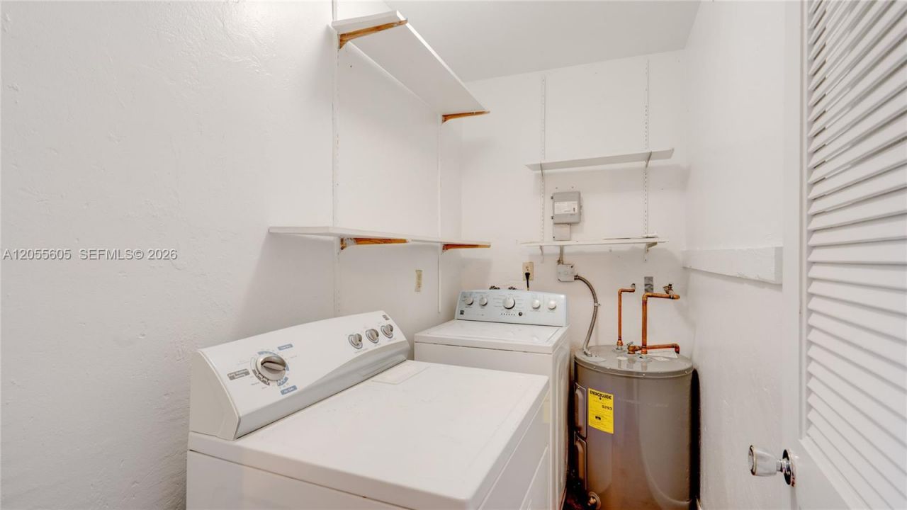3036 Center St, Miami, FL 33133 Photo