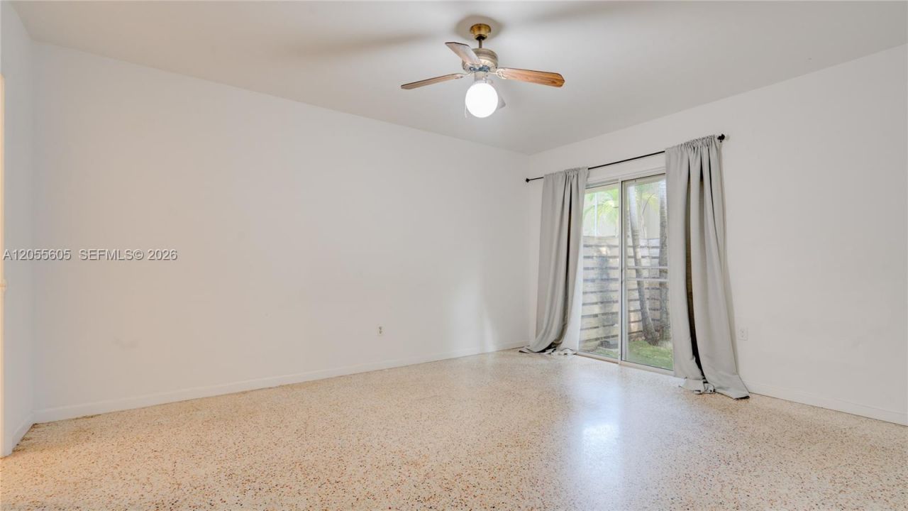 3036 Center St, Miami, FL 33133 Photo
