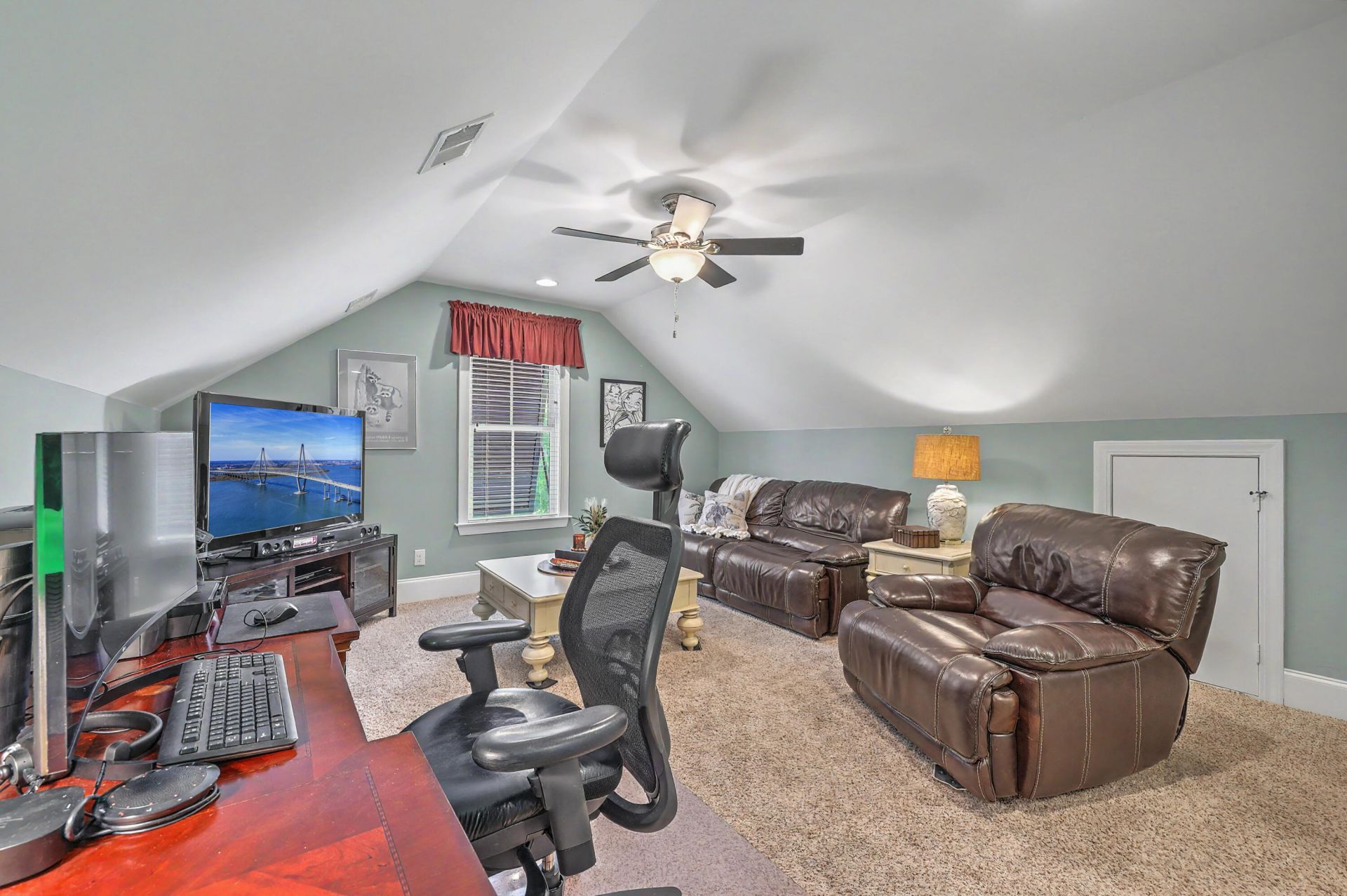 1260 Blue Sky Lane Photo 34