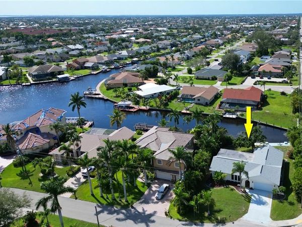 4800 SW 12th PL , CAPE CORAL, FL 33914