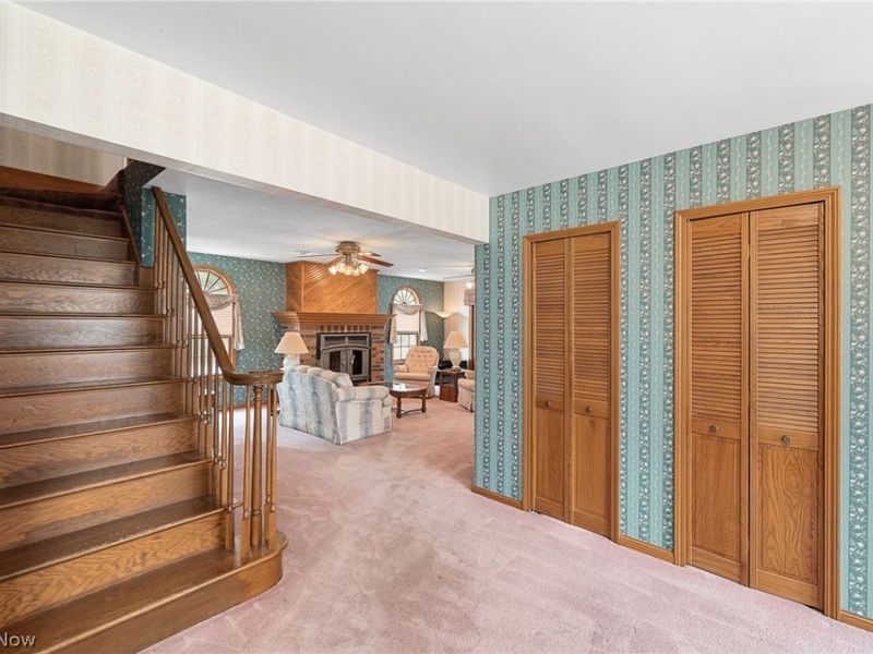 225 Stanmary Drive, Berea, OH 44017 Photo 3