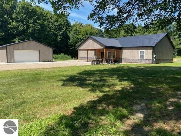 802 4 Road W, Buckley, MI 49690