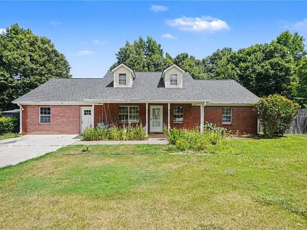 3 Bonnie Glen Lane, Hampton, GA 30228