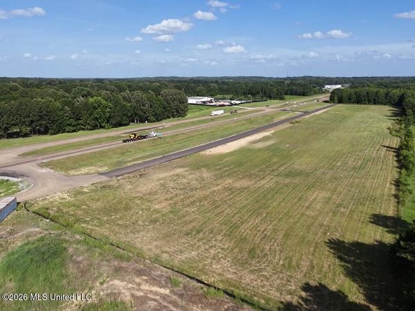 000015 Highway 49 , Flora, MS 39071