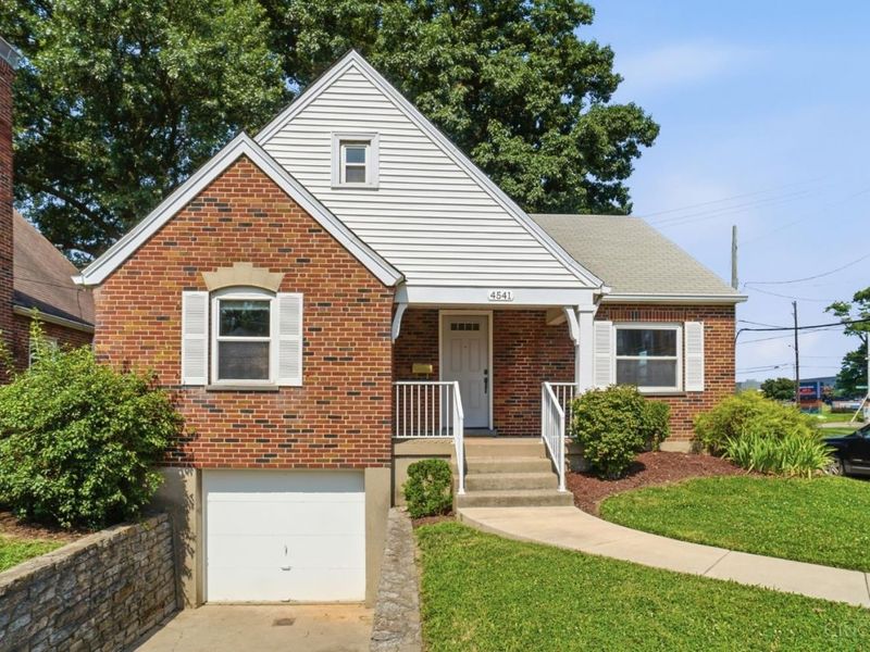 4541 Orkney Avenue, Cincinnati, OH 45209 Photo 2