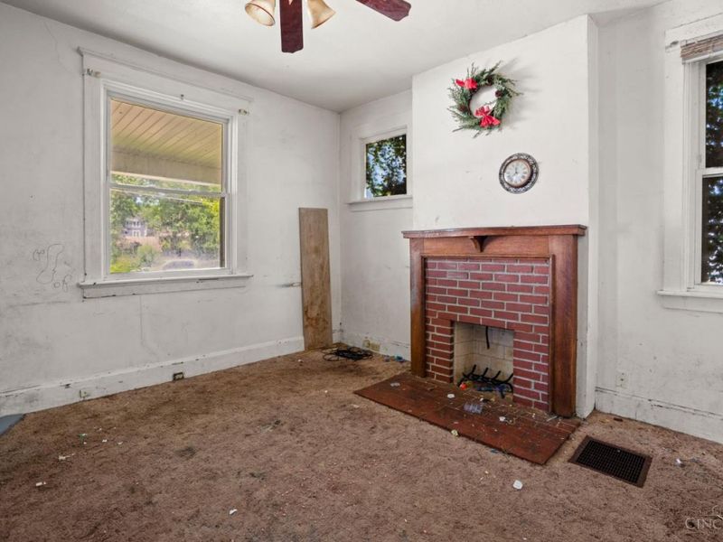 6207 Roe, Cincinnati, OH 45227 Photo 9