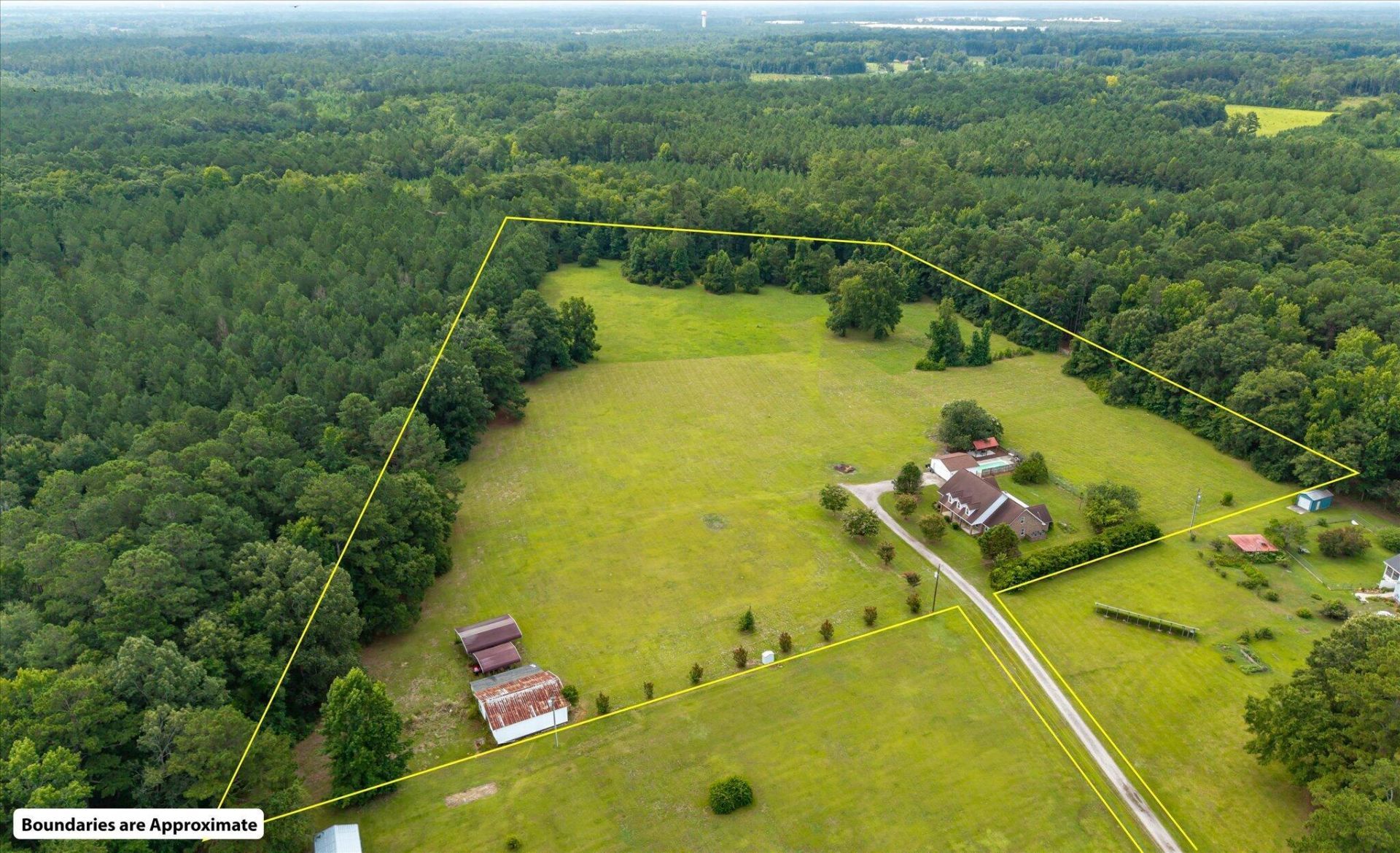 142 Cloverleaf Drive Photo 66