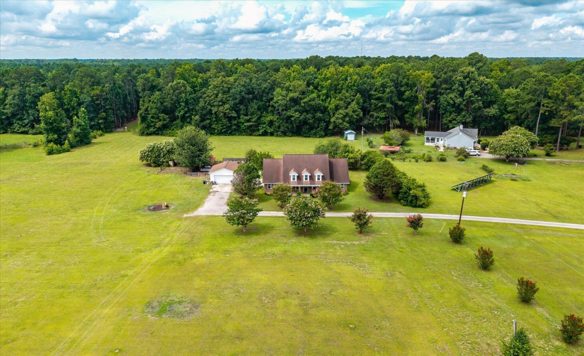 142 Cloverleaf Drive Photo 68
