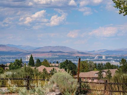2711 Sun Chaser Court, Reno, NV 89511 Photo