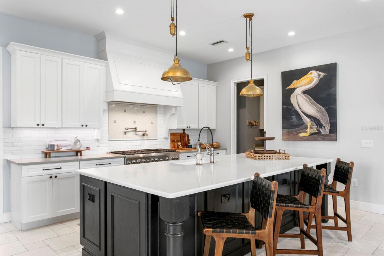 220 N Harbor Drive, Holmes Beach, FL 34217 Photo