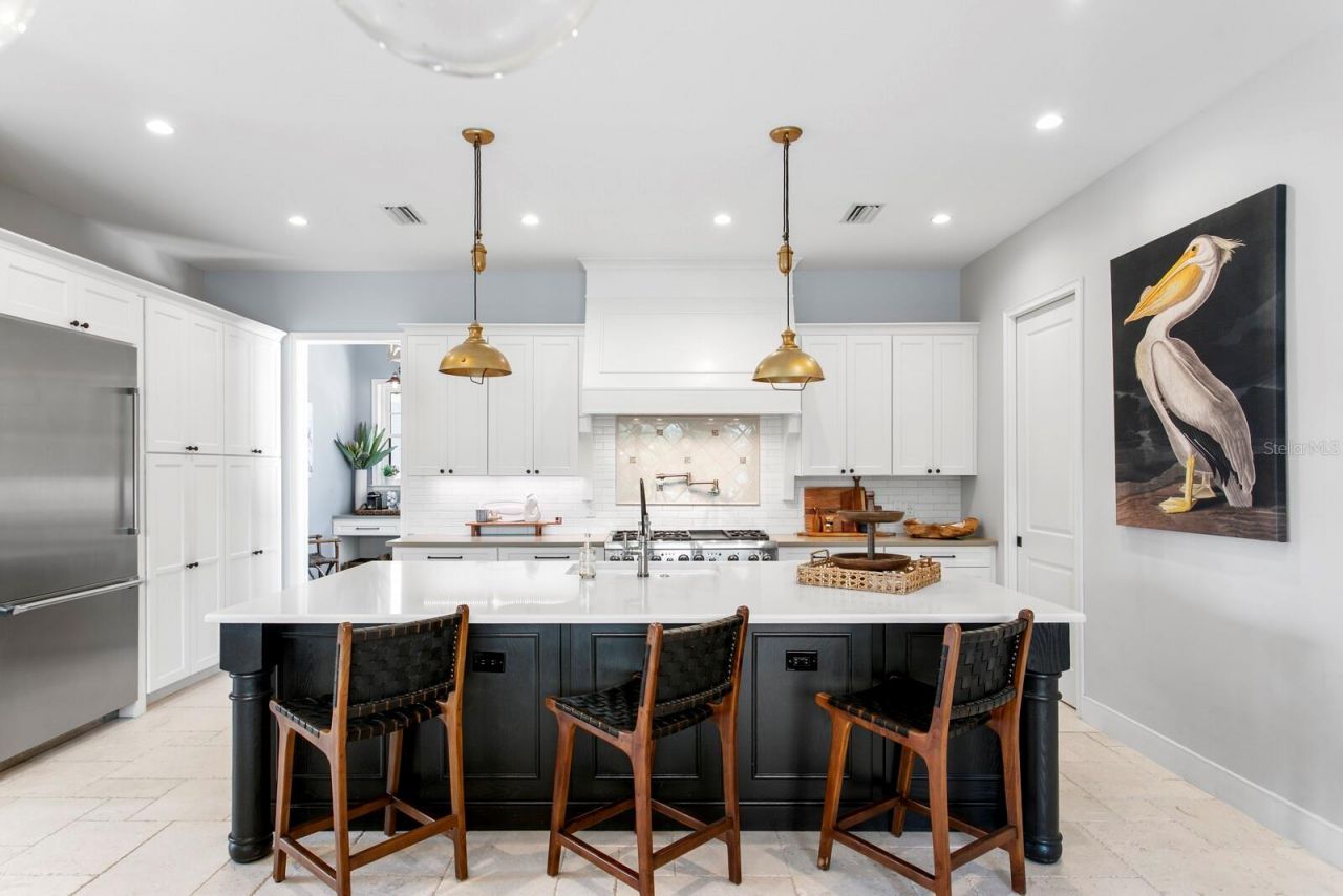 220 N Harbor Drive, Holmes Beach, FL 34217 Photo