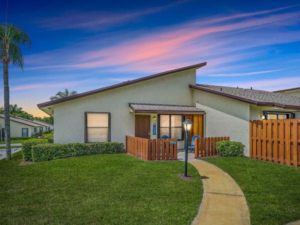 7916 SE Villa Circle, Hobe Sound, FL 33455