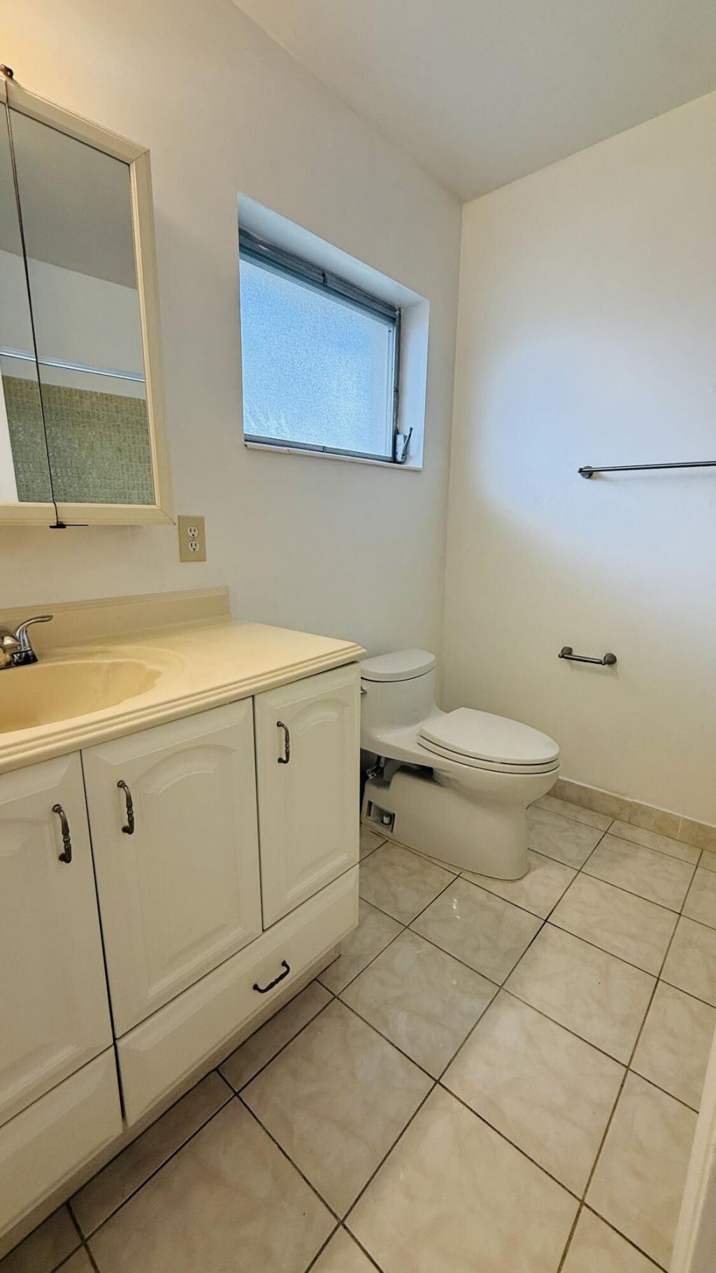 2676 Dudley Drive E, Unit B, West Palm Beach, FL 33415 Photo