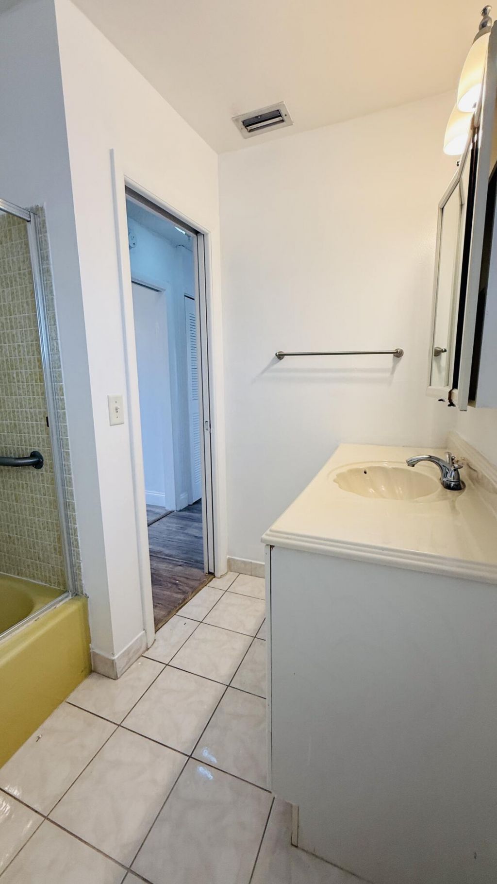 2676 Dudley Drive E, Unit B, West Palm Beach, FL 33415 Photo
