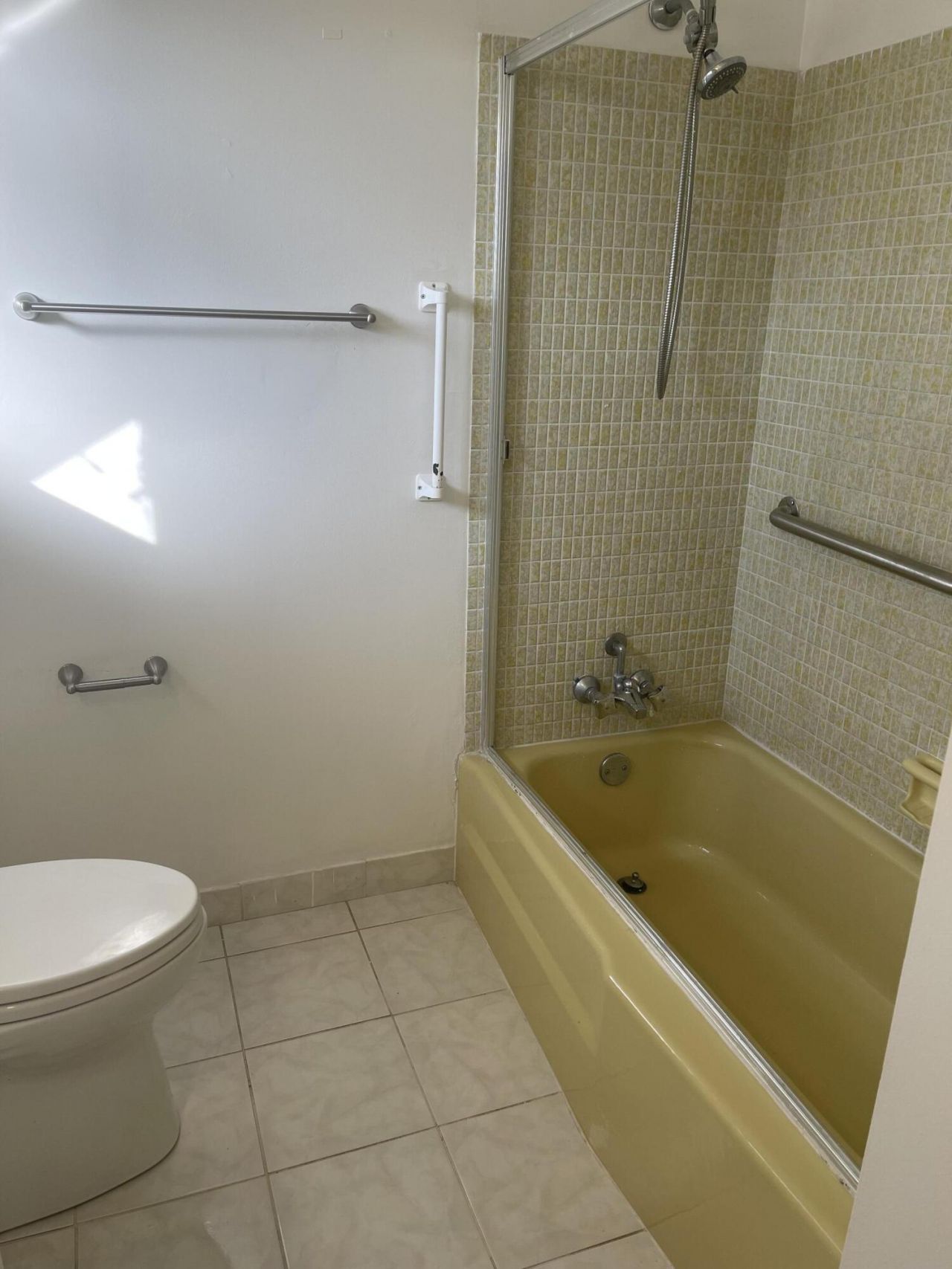 2676 Dudley Drive E, Unit B, West Palm Beach, FL 33415 Photo
